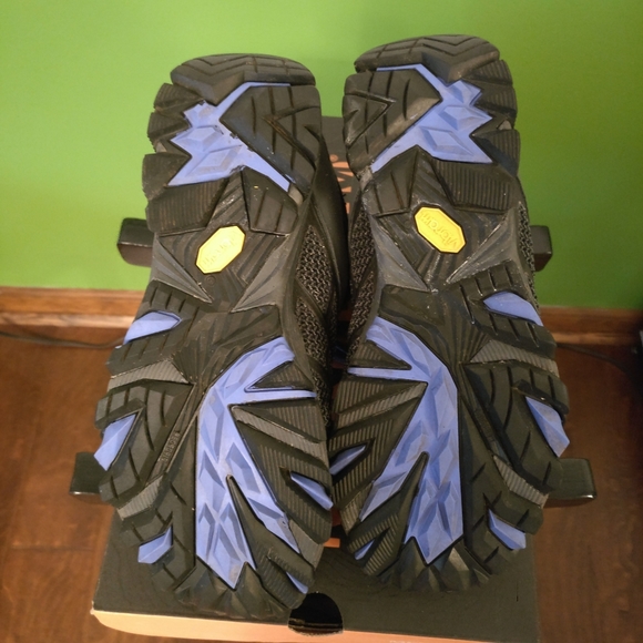 Merrell Moab FST 2 Mid Waterproof - Picture 9 of 10